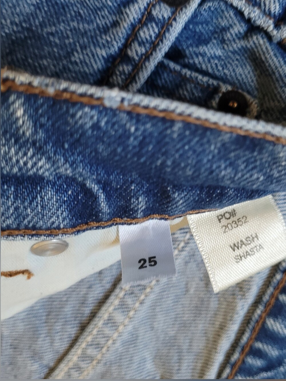Reformation Cynthia Jeans - High Rise Straight Leg 90s Minimalist - Picture 8 of 10